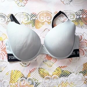 Victoria’s Secret PINK full coverage bra w/adjustable straps& closure hooks 36DD